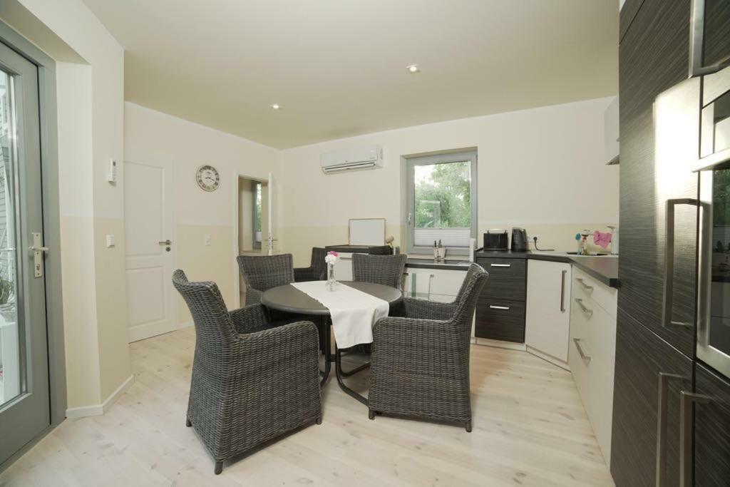 Bienenhaus Holiday home